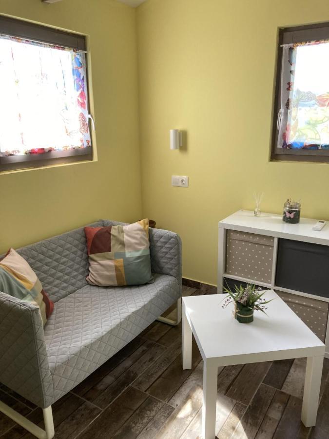 Neutrino Vendeghaz Holiday home *
